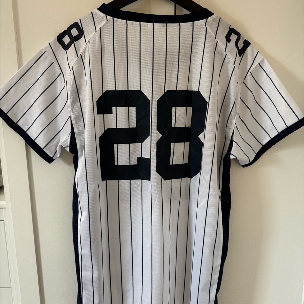 New York Yankees Austin Wells #28 Football Jersey XL New - Picture 3 of 4